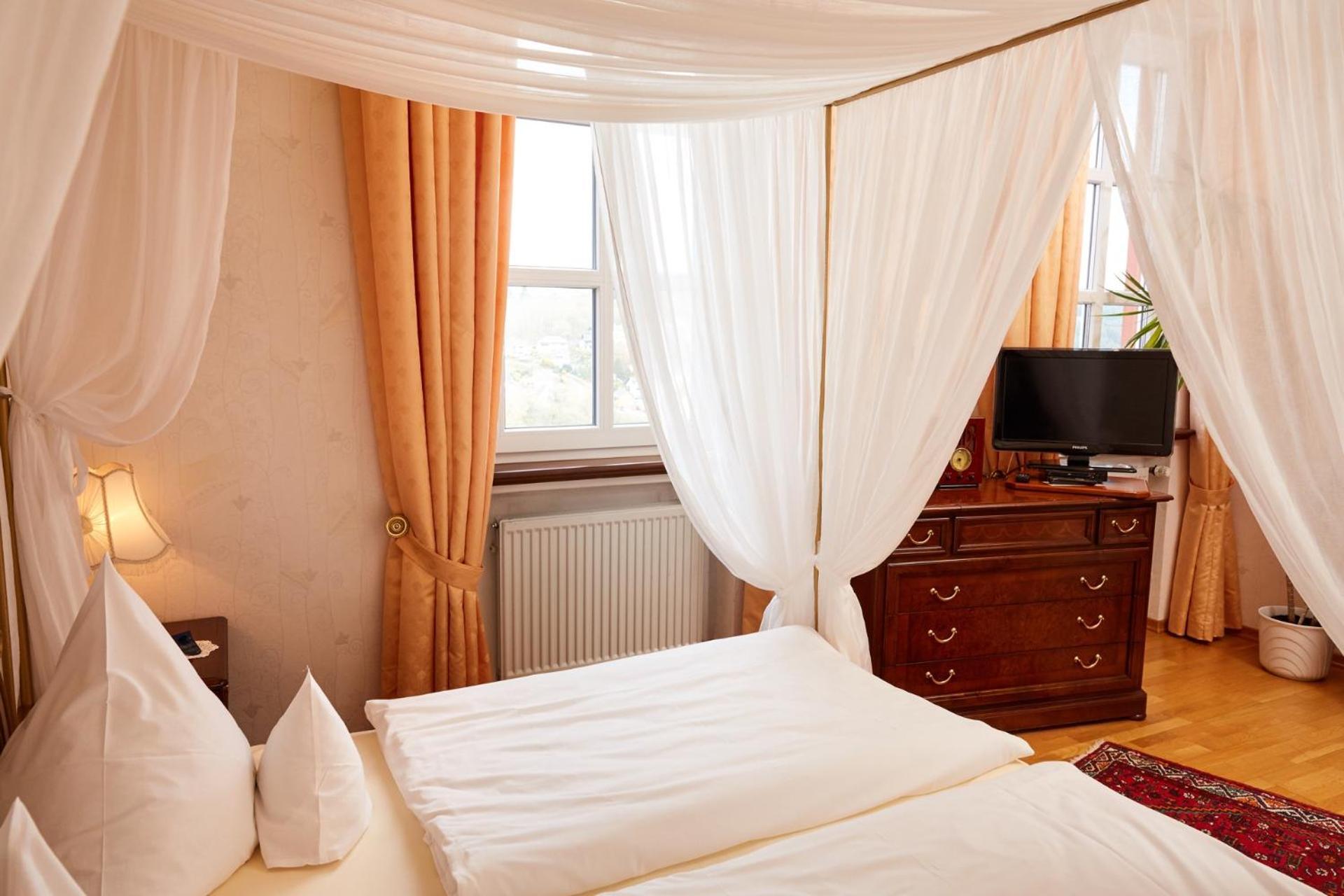 Schlosshotel Kurfuerstliches Amtshaus Dauner Burg Eksteriør bilde